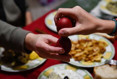 Πόσο θα κοστίσει φέτος το πασχαλινό τραπέζι- Οι τιμές προϊόντων που κατέγραψε το ΙΕΛΚΑ