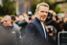 LAMBERT WILSON συνέντευξη/ΟΙ 7 ΟΙΚΟΓΕΝΕΙΕΣ ΤΗΣ ΜΕΤΑΜΟΡΦΩΣΗΣ