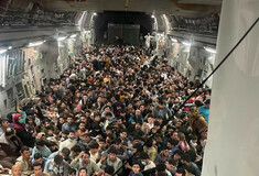 Αφγανιστάν: Στρατιωτικά αεροσκάφη απογειώνονται με διπλωμάτες & πολίτες - Έκκληση από τη Διεθνή Αμνησία