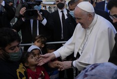 Πάπας Φραγκίσκος: [Μην εκμεταλλεύεστε τους μετανάστες για πολιτικούς σκοπούς»