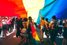 Η Νέα Ζηλανδία απαγόρευσε τις «θεραπείες μεταστροφής» σε ανήλικους ΛΟΑΤΚΙ
