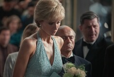 The Crown: Κυκλοφόρησαν οι πρώτες, επίσημες φωτογραφίες της 5ης σεζόν