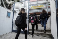 Τριήμερο εθνικό πένθος για την τραγωδία στα Τέμπη- Πώς θα λειτουργήσουν τα σχολεία