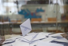 Εκλογές 2023: Στο 48,76% η συμμετοχή των πολιτών - Η νέα ενημέρωση του ΥΠΕΣ