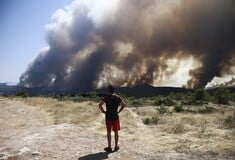 Φωτιά: Υψηλός κίνδυνος και αύριο - Σε ποιες περιοχές χρειάζεται περισσότερη προσοχή 