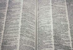 «Αυθεντικός -ή -ό», η λέξη της χρονιάς για το λεξικό Merriam-Webster
