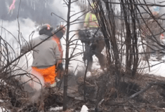 Οι πυρκαγιές ζόμπι στον Καναδά καίνε κάτω από το χιόνι