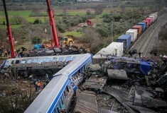 Τέμπη: Καρέ-καρέ τα δευτερόλεπτα της μοιραίας σύγκρουσης των τρένων