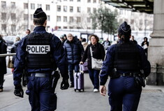 Παρίσι: Άντρας αυτοτραυματίστηκε όταν εξερράγησαν εκρητικά στα χέρια του