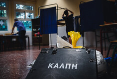 «Αδιαφορία» για Κασσελάκη και «δυσαρέσκεια» για Μητσοτάκη, λένε οι πολίτες λίγο πριν τις Ευρωεκλογές 2024