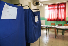 Ευρωεκλογές 2024: Στο 32,9% η συμμετοχή - Ένας στους τρεις ψηφίζει