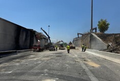 Αθηνών - Κορίνθου: Κατεδαφίστηκε η γέφυρα μέσα σε δύο 24ωρα
