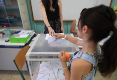 Ευρωεκλογές 2024: Χωρίς προβλήματα η προσέλευση στις κάλπες - 178.588 ψήφισαν επιστολικά