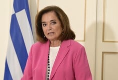 Ντόρα Μπακογιάννη: «Είναι καιρός να παρκάρουν κάποια καλάμια στην κυβέρνηση»