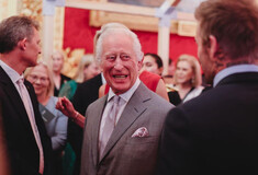 Ο βασιλιάς Κάρολος με διάσημους προσκεκλημένους στα βραβεία «The King's Foundation Awards»