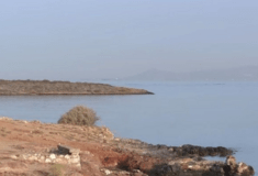 Καβούρι: Εξουδετερώθηκε με ελεγχόμενη έκρηξη νάρκη που βρέθηκε στη θάλασσα
