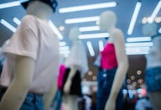 Στο «στόχαστρο» της ΑΑΔΕ ακόμη 4 καταστήματα της γνωστής fast fashion αλυσίδας ρούχων