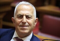 ΣΥΡΙΖΑ - Αποστολάκης: «Ξέρετε κανένα κόμμα που να μην έχει μαύρα;»