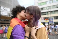 Τι πιστεύει η ελληνική κοινωνία για τα ΛΟΑΤΚΙ+ δικαιώματα και τα Pride;