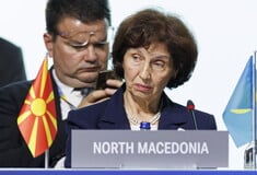 Η Βόρεια Μακεδονία διαβεβαιώνει πως «σέβεται πλήρως» τη Συμφωνία των Πρεσπών 