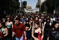 Οι Τούρκοι πανηγυρίζουν: Η Ελλάδα μας μιμείται με την εξαήμερη εργασία
