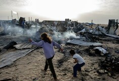 Γάζα: Το Ισραήλ κτύπησε σχολείο στη Χαν Γιούνις - Τουλάχιστον 29 νεκροί