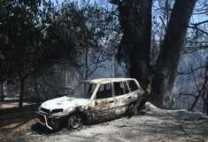 Φωτιά στη Μυτιλήνη: Βρέθηκε απανθρακωμένη σορός σε αυτοκίνητο