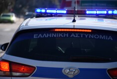 Χειροπέδες σε 70χρονο για κλοπές με «λεία» 50.000 ευρώ σε κοσμήματα και μετρητά