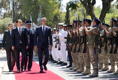 Ο Μητσοτάκης στην Κύπρο για τα 50 χρόνια από την τουρκική εισβολή - Φιέστα ετοιμάζει ο Ερντογάν