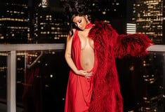 Cardi B: Ανακοίνωσε την τρίτη της εγκυμοσύνη ενώ χωρίζει με τον Offset