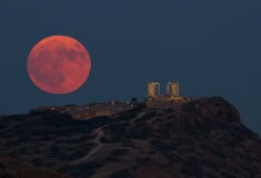 Η υπερπανσέληνος του Αυγούστου ήταν το πρώτο από τα τέσσερα σεληνιακά θεάματα της χρονιάς