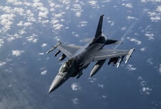 WSJ: Συντριβή ουκρανικού F-16 - «Πιθανώς από λάθος του πιλότου» λέει Αμερικανός αξιωματούχος