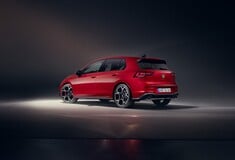 Νέο Volkswagen Golf 50 Years