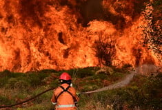 Φωτιά στο Ξυλόκαστρο: Δίωξη σε βαθμό κακουργήματος στον αντιδήμαρχο