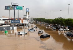 «Ζήσαμε σκηνές αποκάλυψης» - Έλληνας περιγράφει όσα βίωσαν από τις φονικές πλημμύρες στη Βαλένθια