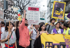 Κάτοικοι της Λισαβόνας ζητούν δημοψήφισμα για την απαγόρευση τουριστικών μισθώσεων σε κατοικημένα κτίρια