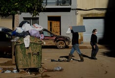 Ισπανία: «Δεν ξέρουμε τι θα κάνουμε, δεν έχουμε ούτε μια δουλειά να επιστρέψουμε»- Δύο εβδομάδες βυθισμένοι στη λάσπη