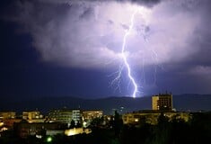 Κακοκαιρία Αλέξανδρος: Νέοι χάρτες, τι θα γίνει στην Αττική - Πόσο θα χιονίσει μέχρι και το μεσημέρι του Σαββάτου