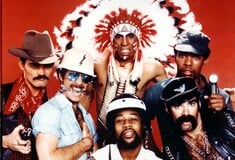 Village People: «Το YMCA δεν είναι gay τραγούδι», λέει ο στιχουργός του