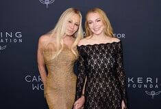 CHECK Η Donatella Versace, η Lindsay Lohan και η πολιτική του "glow up"