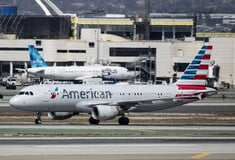 Προβλήματα στο δίκτυο της American Airlines προκαλούν αναστολή όλων των πτήσεων στις ΗΠΑ