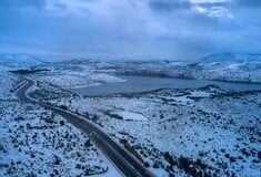 Καιρός - Τσατραφύλλιας: Χιονοπτώσεις και καταιγίδες on/off το επόμενο 30ωρο