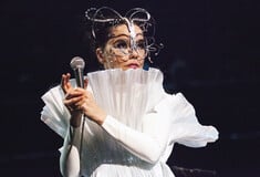 Η Bjork στην πρώτη της συνέντευξη εδώ και μια δεκαετία μπροστά από την κάμερα