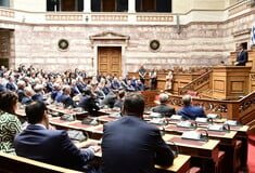 Νέα Δημοκρατία: Ποιοι ορίζονται κοινοβουλευτικοί εκπρόσωποι - Ποιος αναλαμβάνει γραμματέας