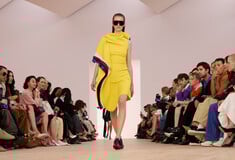 H νέα Loewe δίνει το φιλί της ζωής στη μόδα