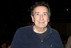 Ο Άγγελος Παπαδημητρίου για τον καλό του φίλο Διονύση Σαββόπουλο: «Τον πολεμούσα μέχρι 40 χρονών»