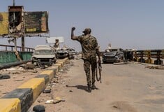 Σουδάν: Ο ηγέτης των παραστρατιωτικών λέει ότι θέλει «ενότητα» που θα την επιτύχει «με ειρήνη ή με πόλεμο»