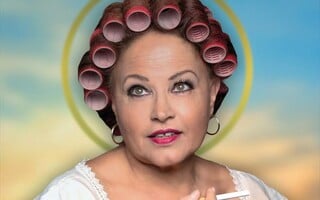 Μόνο Σπίτι, Κρεβάτι κ'εκκλησία