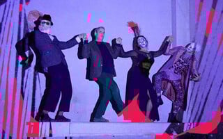 Η μαύρη πεταλούδα