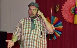 Το «ΡΙΖΙΛ ΓΙΝΙΚΑΜΙ» με τον Κώστα Γόνη για τρεις τελευταίες παραστάσεις